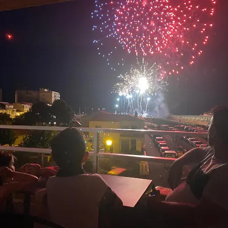 Apartment Vue Panoramique Mer Et Chenal Meme De La Chambre Ascenseur 50M2 Situation Ideale En Option Garage Ferme Prive Les Sables-d'Olonne