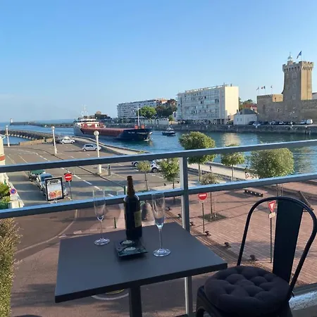 Apartment Vue Panoramique Mer Et Chenal Meme De La Chambre Ascenseur 50M2 Situation Ideale En Option Garage Ferme Prive Les Sables-d'Olonne