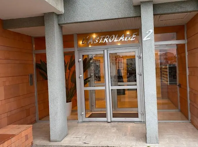 Vue Panoramique Mer Et Chenal Meme De La Chambre Ascenseur 50M2 Situation Ideale En Option Garage Ferme Prive Διαμέρισμα Les Sables-dʼOlonne