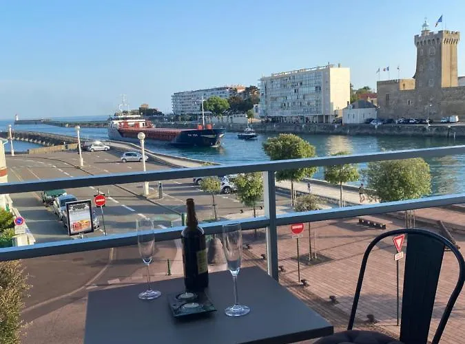 Διαμέρισμα Vue Panoramique Mer Et Chenal Meme De La Chambre Ascenseur 50M2 Situation Ideale En Option Garage Ferme Prive Les Sables-dʼOlonne