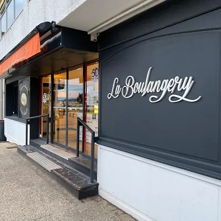 Appartement Vue Panoramique Mer Et Chenal Meme De La Chambre Ascenseur 50M2 Situation Ideale En Option Garage Ferme Prive *